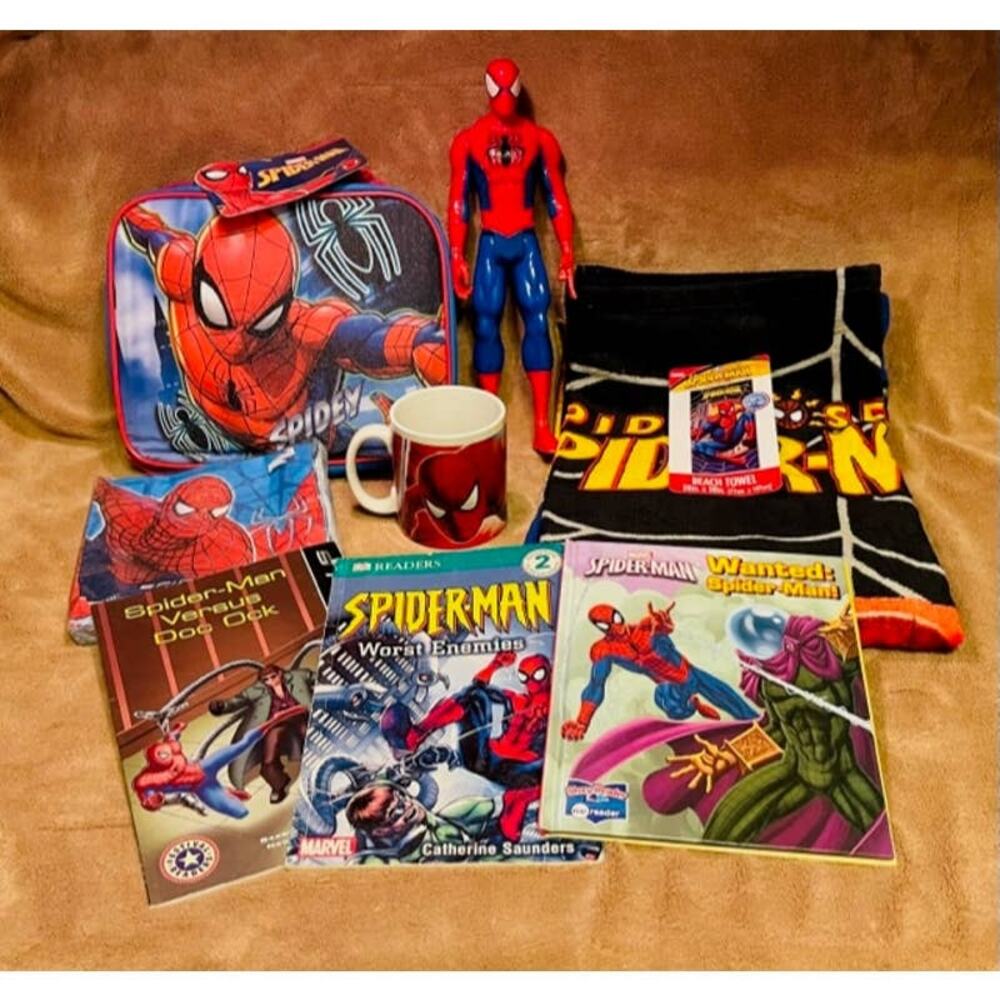 The Spiderman Lovers Mixed Gift Lot of (8)